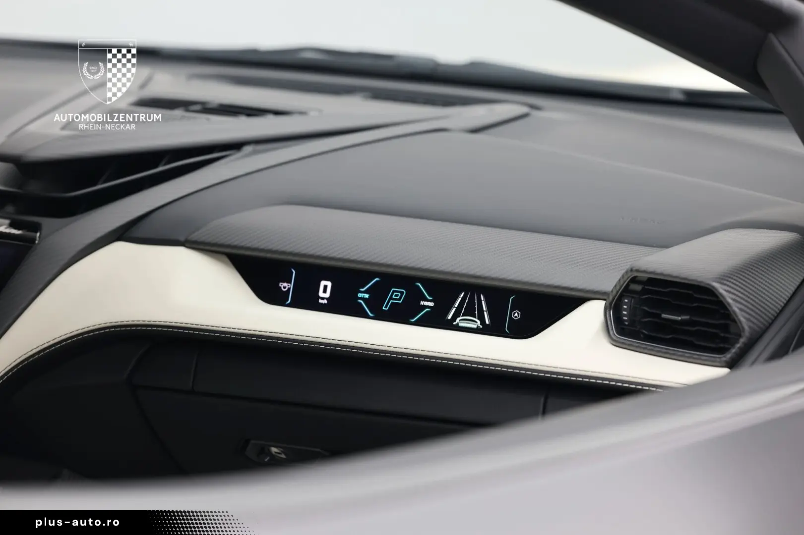 LAMBORGHINI Revuelto FullCarbon Beifahrerdisplay Sonus PPF