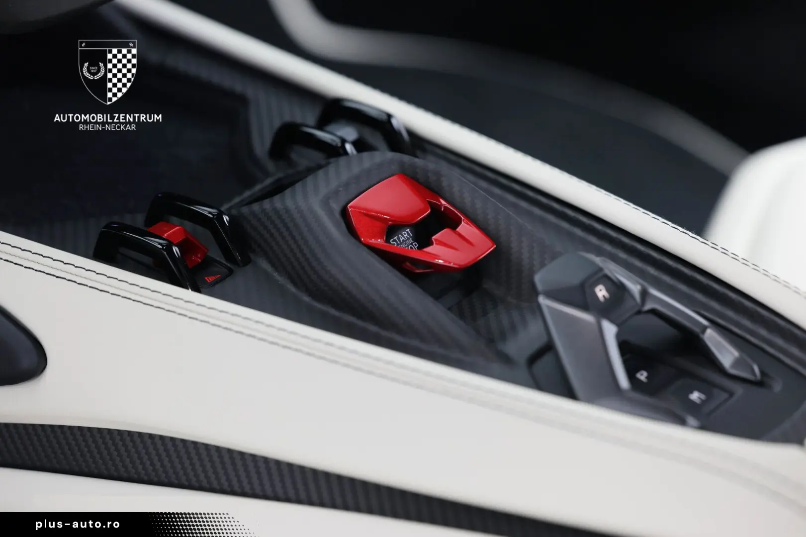 LAMBORGHINI Revuelto FullCarbon Beifahrerdisplay Sonus PPF