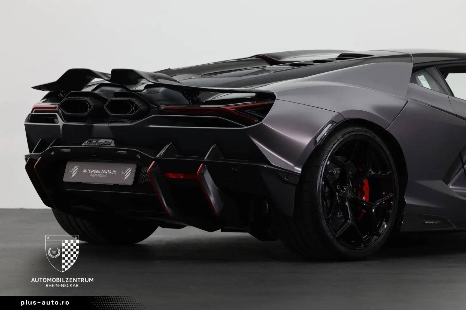 LAMBORGHINI Revuelto FullCarbon Beifahrerdisplay Sonus PPF