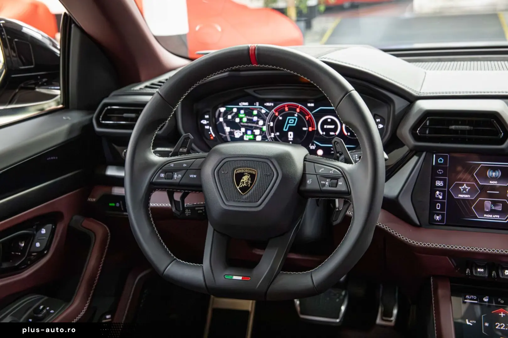 LAMBORGHINI Urus SE AKRAPOVIC BANG&OLUFSEN TETTO 360 VIEW