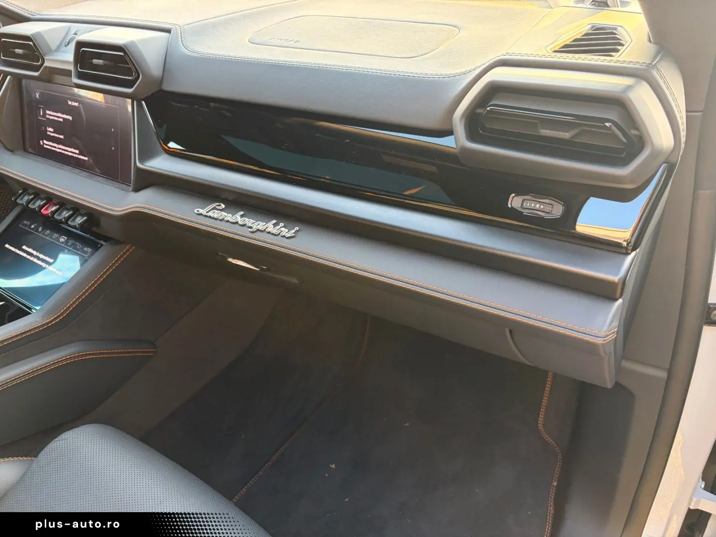 LAMBORGHINI Urus 4.0 V8 PHEV SE B&) Panorama 23zol Galanthus