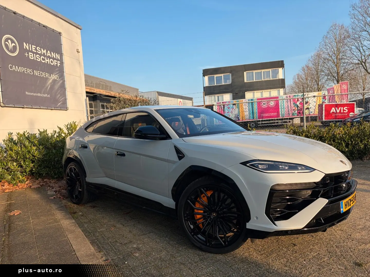 LAMBORGHINI Urus 4.0 V8 PHEV SE B&) Panorama 23zol Galanthus