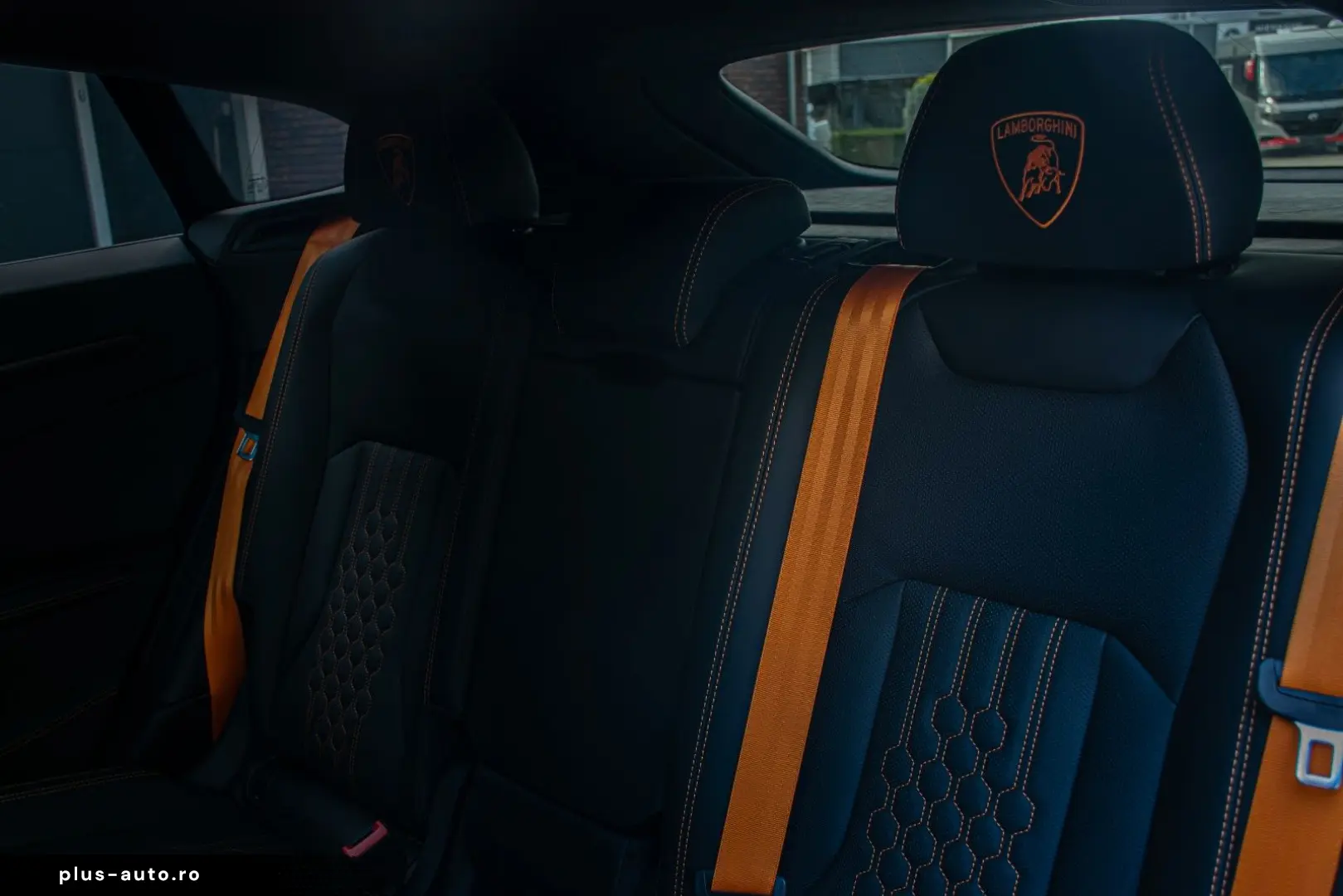 LAMBORGHINI Urus 4.0 V8 PHEV SE B&) Panorama 23zol Galanthus