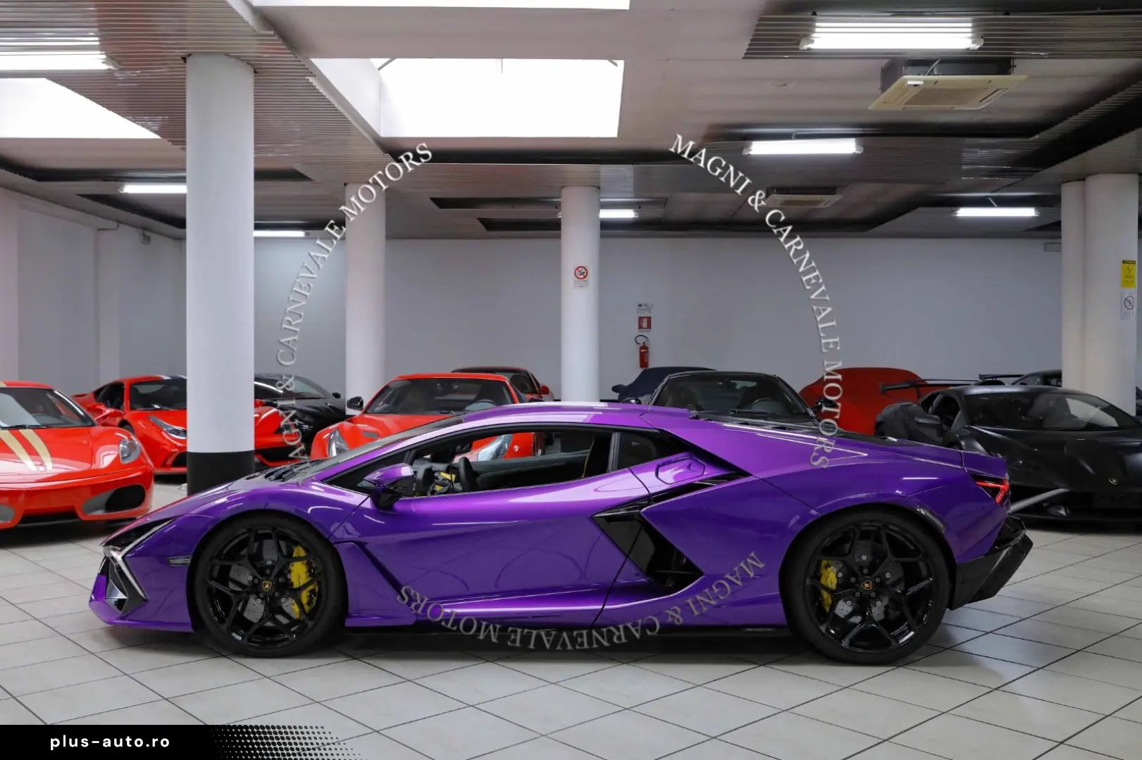 LAMBORGHINI Revuelto - Viola Persifae - Style Pack - Display
