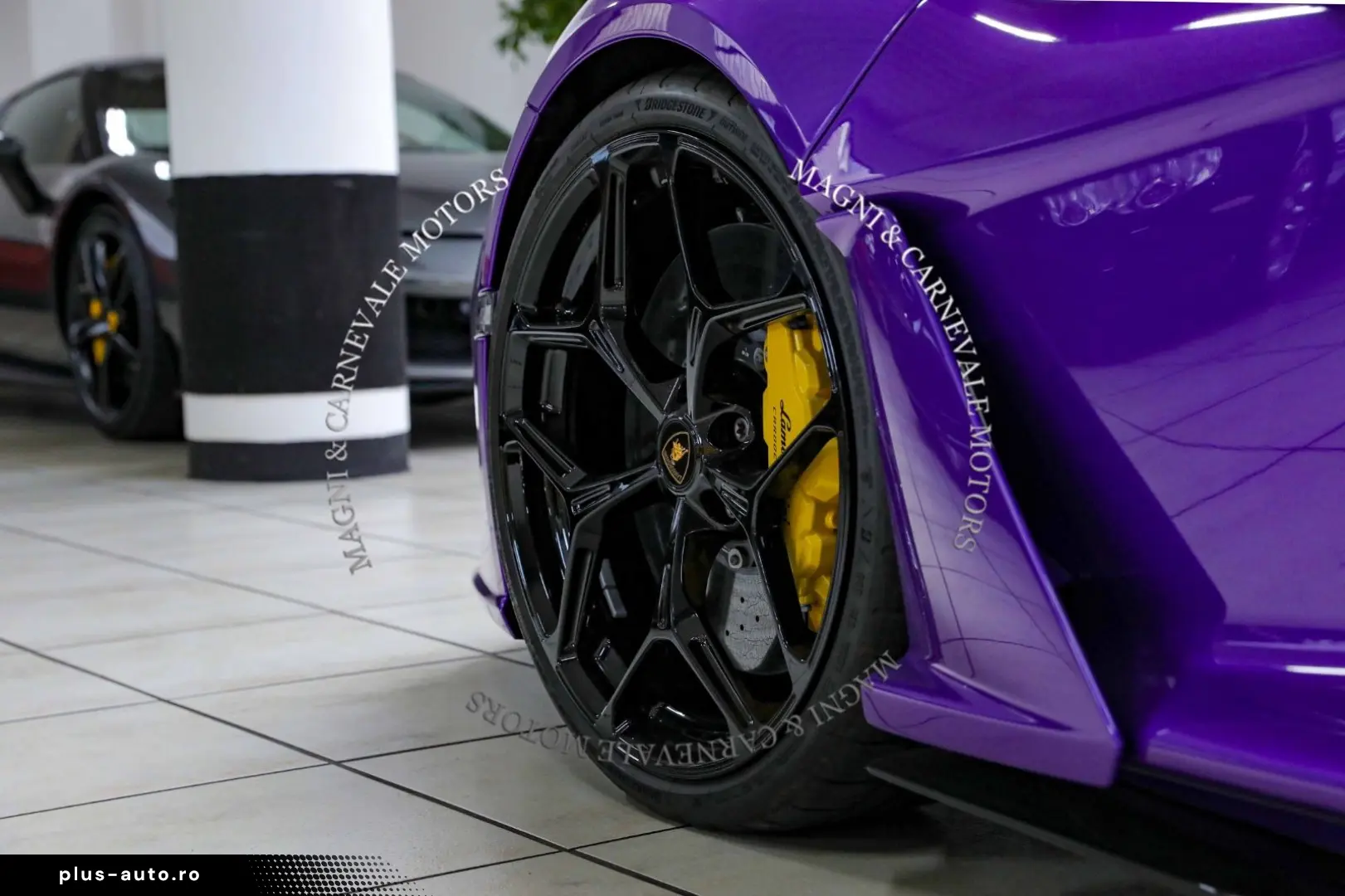 LAMBORGHINI Revuelto - Viola Persifae - Style Pack - Display