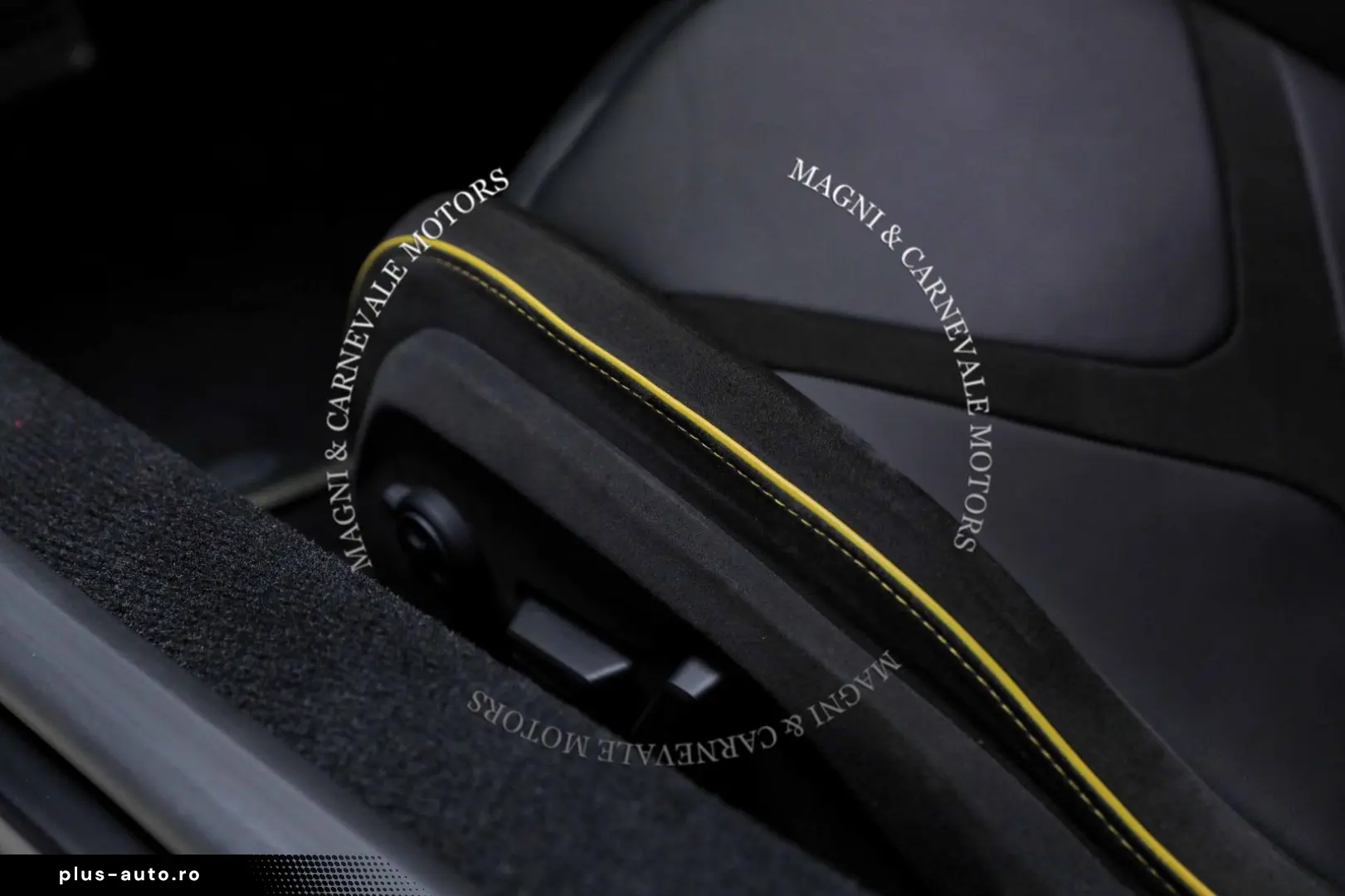 LAMBORGHINI Revuelto - Viola Persifae - Style Pack - Display
