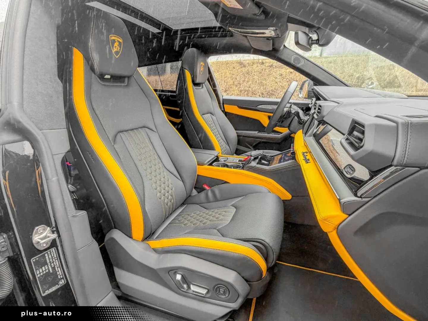 LAMBORGHINI Urus URUS SE 800cv HUD PANO ACC VOLL