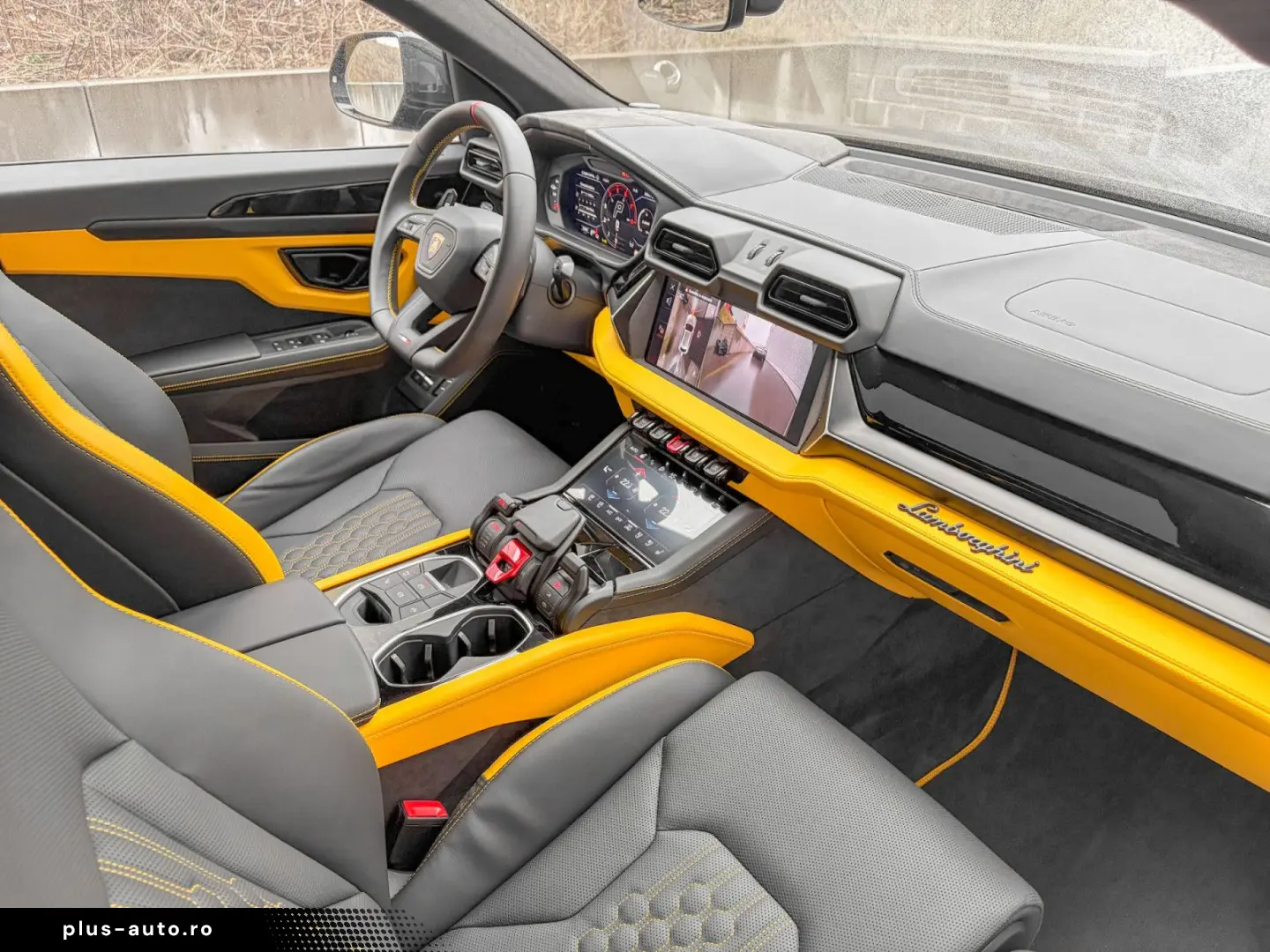 LAMBORGHINI Urus URUS SE 800cv HUD PANO ACC VOLL