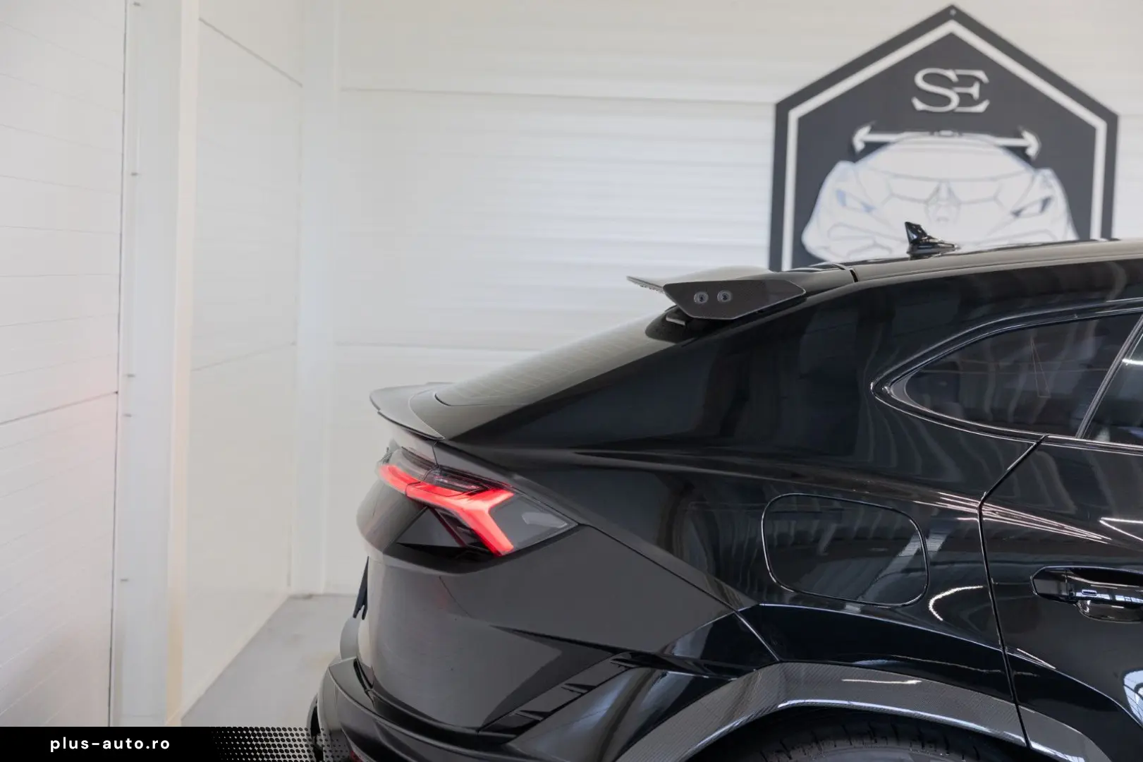 LAMBORGHINI Urus Performante FULL CARBON BANG&OLUFSEN 23