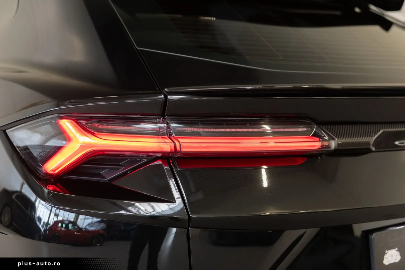 LAMBORGHINI Urus Performante FULL CARBON BANG&OLUFSEN 23