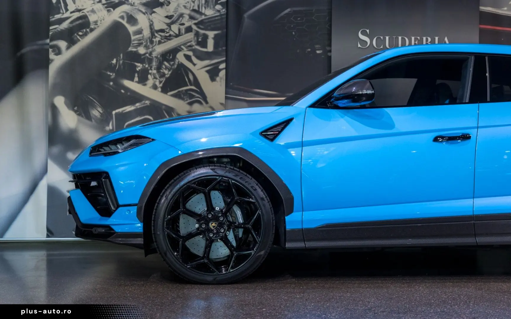 LAMBORGHINI URUS PERFORMANTE   CARBON   ADAS-PAKET   REAR-TV