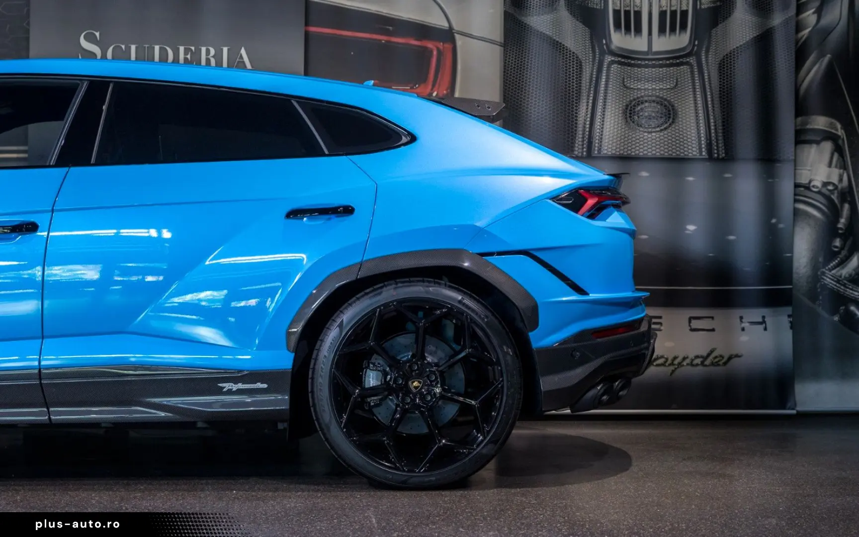 LAMBORGHINI URUS PERFORMANTE   CARBON   ADAS-PAKET   REAR-TV