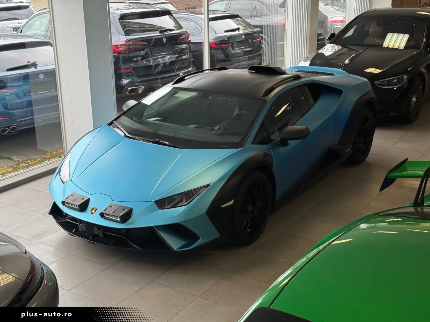 LAMBORGHINI Huracán Sterrato Blu-Arione-Matt Sensonum