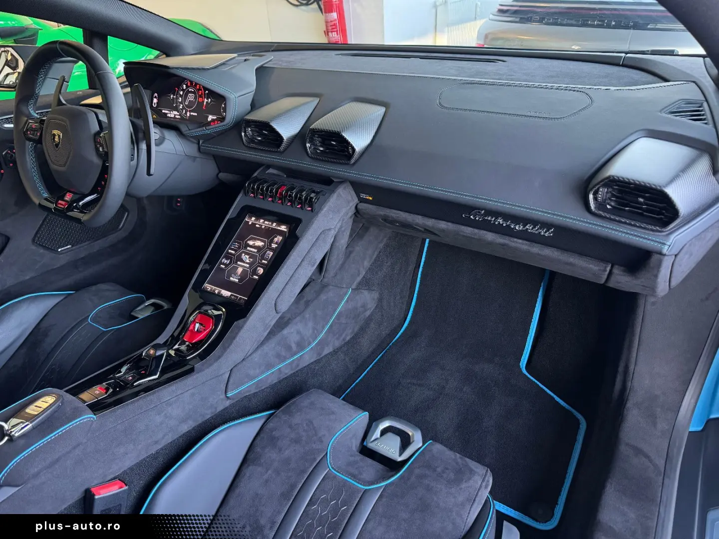 LAMBORGHINI Huracán Sterrato Blu-Arione-Matt Sensonum