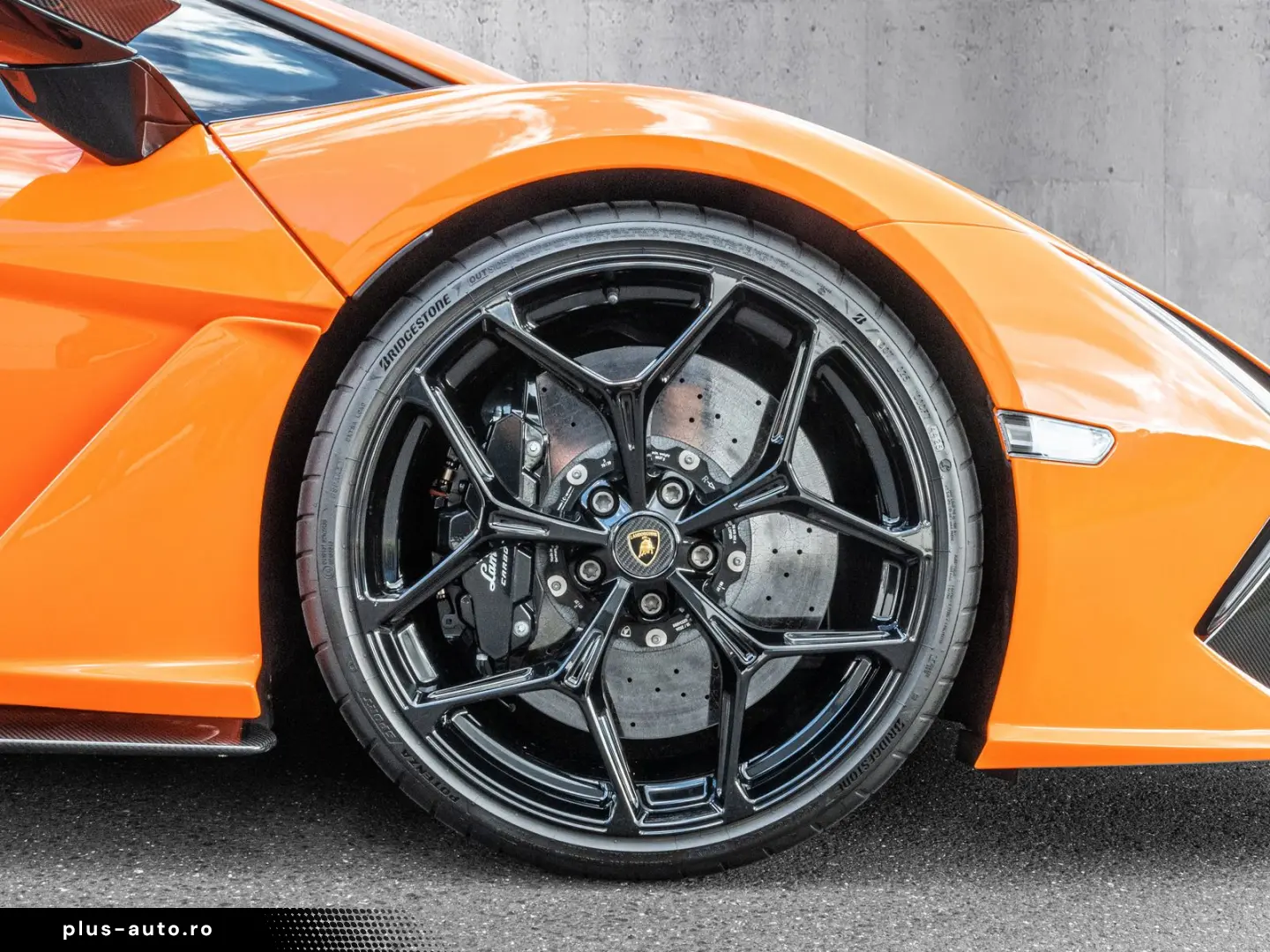 LAMBORGHINI Revuelto Arancio Apodis  Corsa Tex