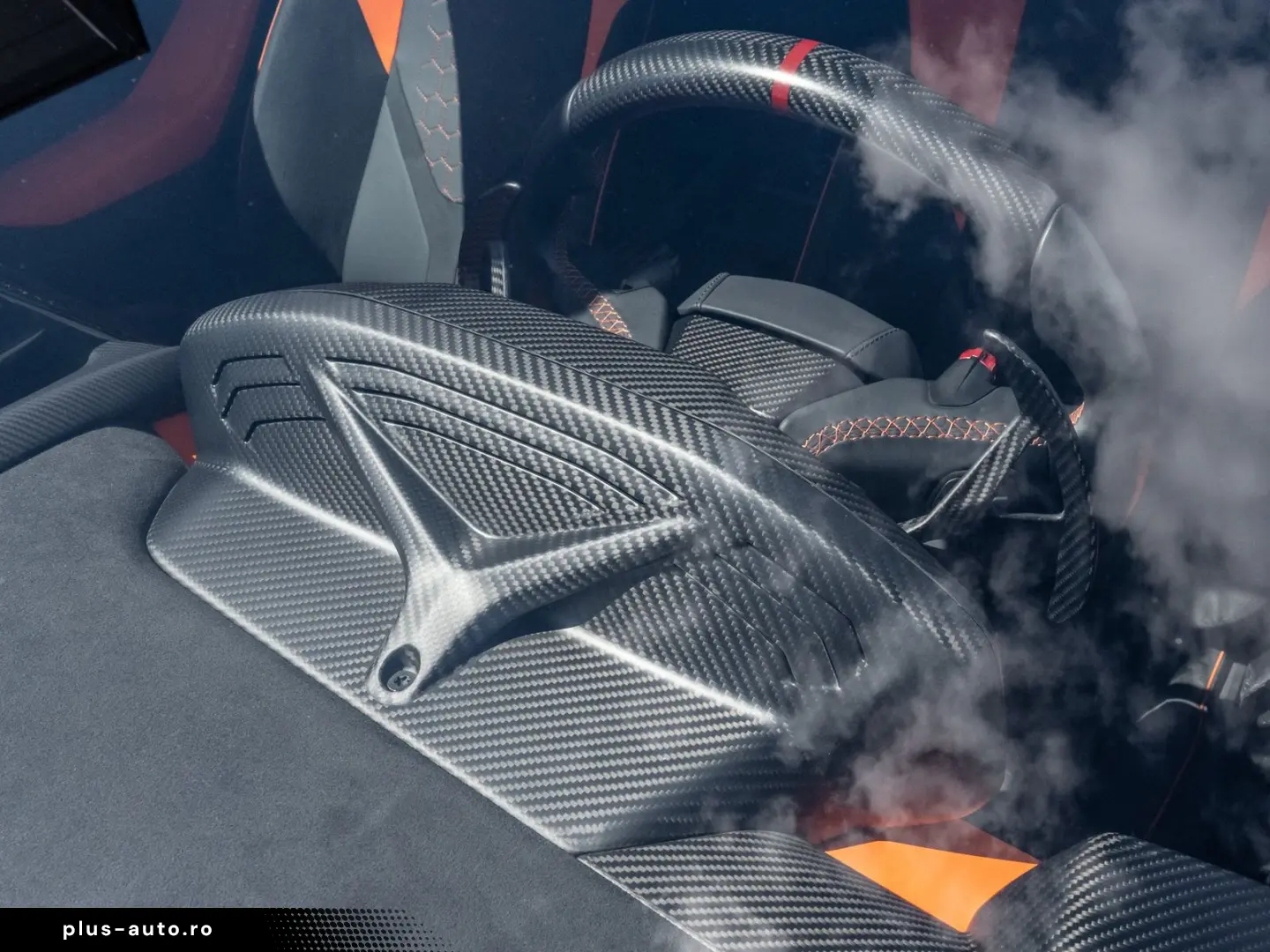 LAMBORGHINI Revuelto Arancio Apodis  Corsa Tex
