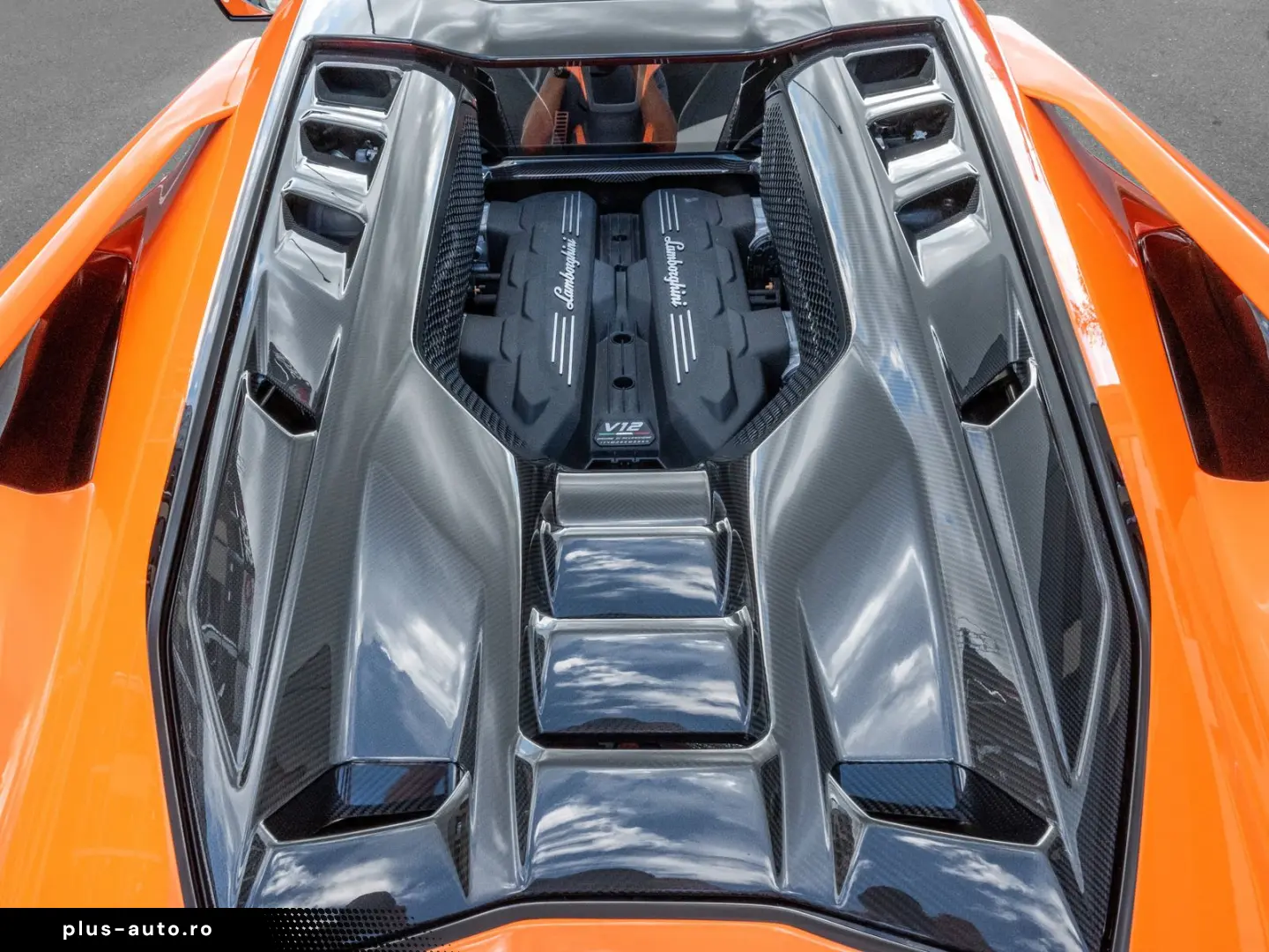 LAMBORGHINI Revuelto Arancio Apodis  Corsa Tex