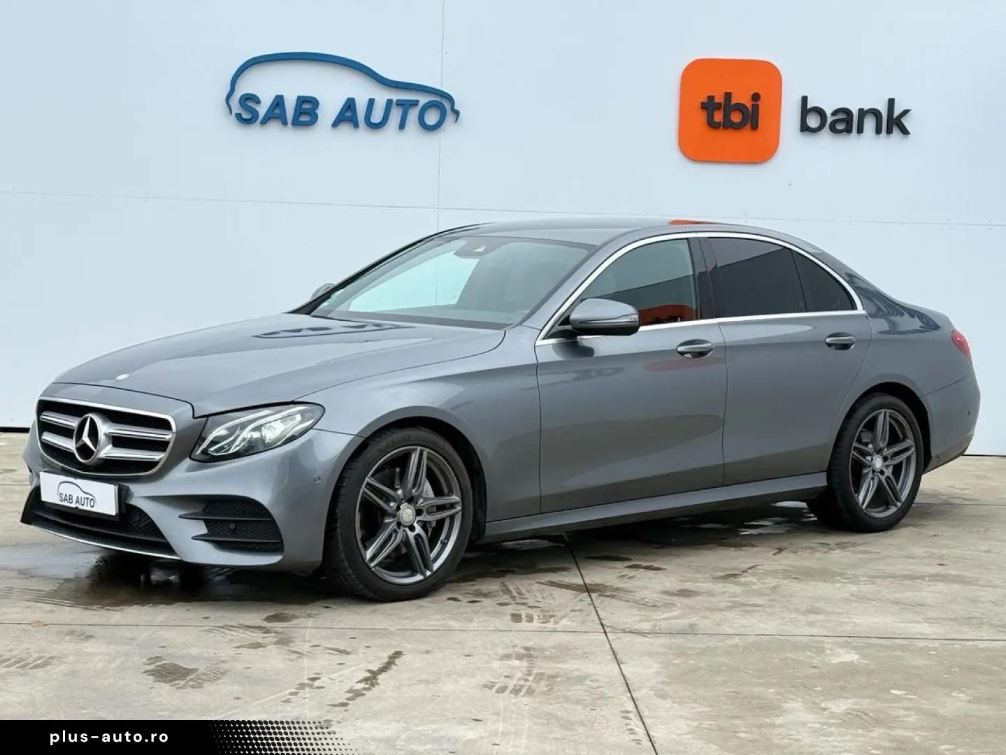 Mercedes-Benz E