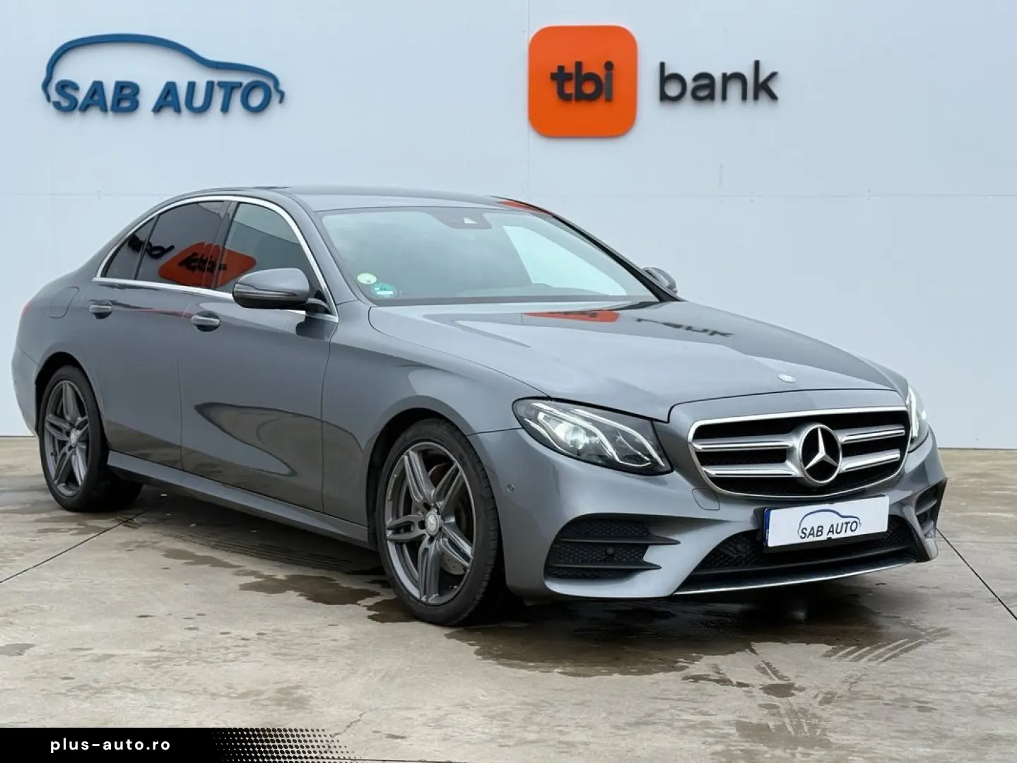Mercedes-Benz E