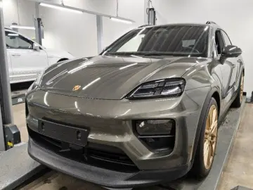 PORSCHE Macan  Pano 22  Matrix BOSE
