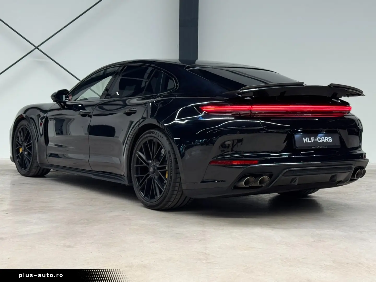 PORSCHE PANAMERA TURBO S E-HYBRID