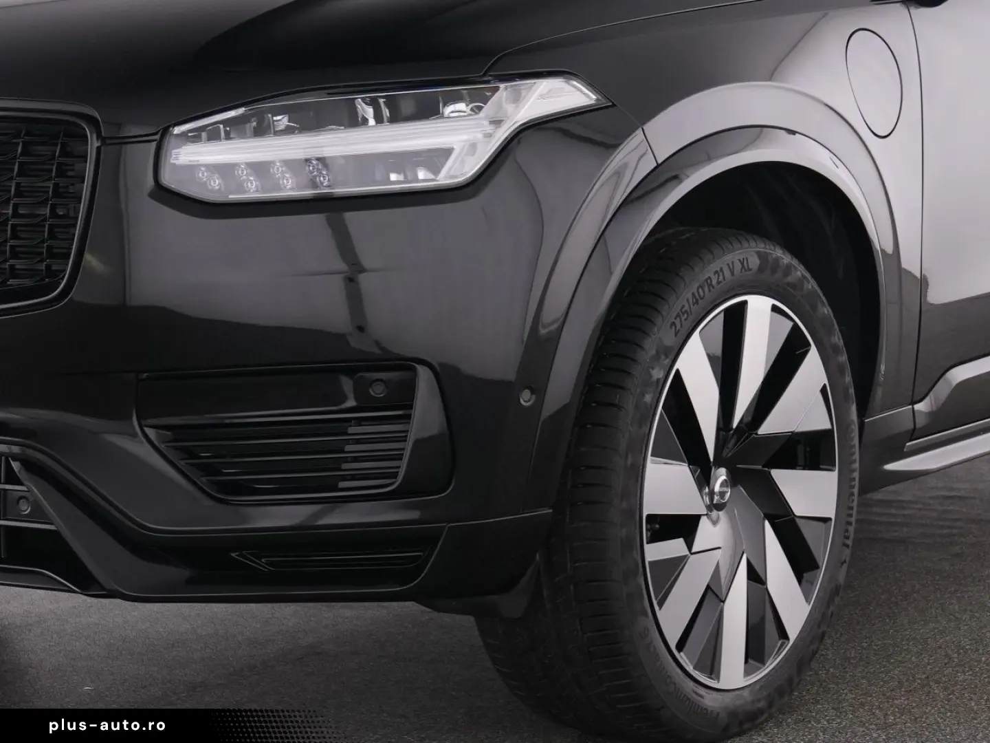 VOLVO XC90 T8 Recharge Plus Dark