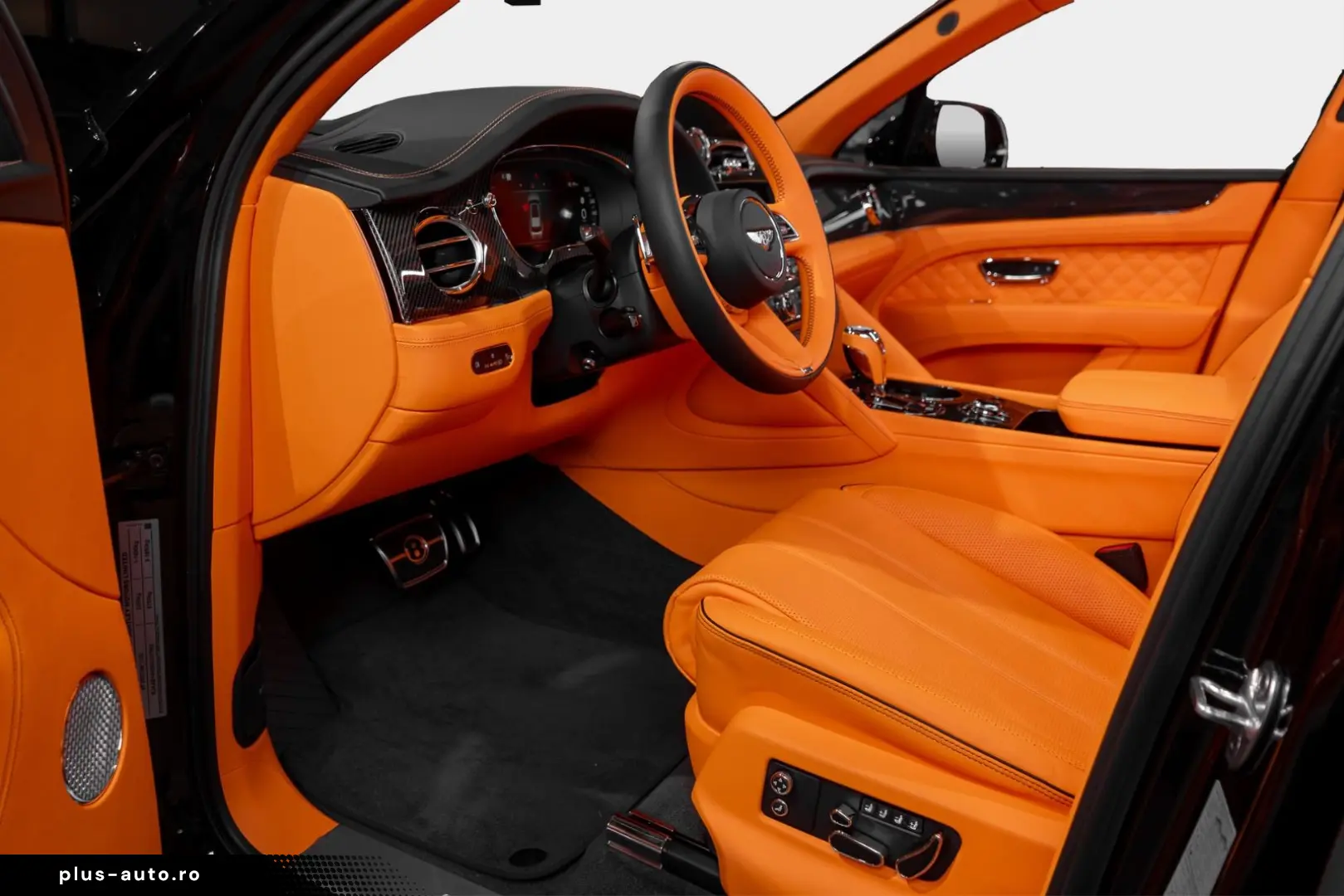 Bentley Bentayga 2024 benzină, 273.215 € — imagine 6