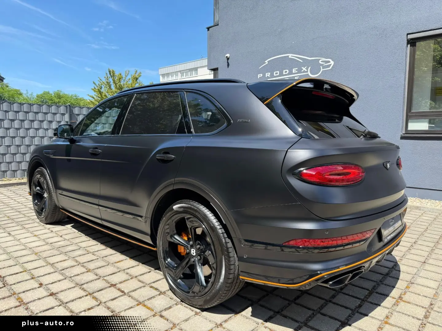 Bentley Bentayga 2025 benzină, 295.724 € — imagine 9