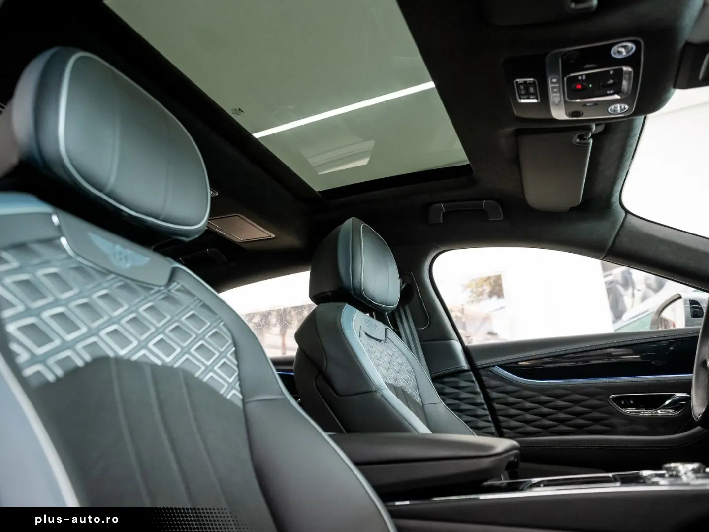 BENTLEY Flying Spur
