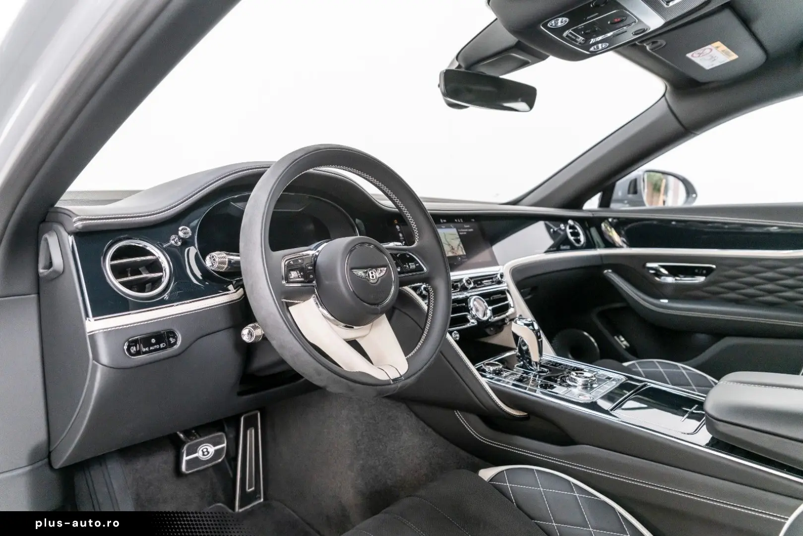 Bentley Flying Spur 2024 benzină, 303.274 € — imagine 6