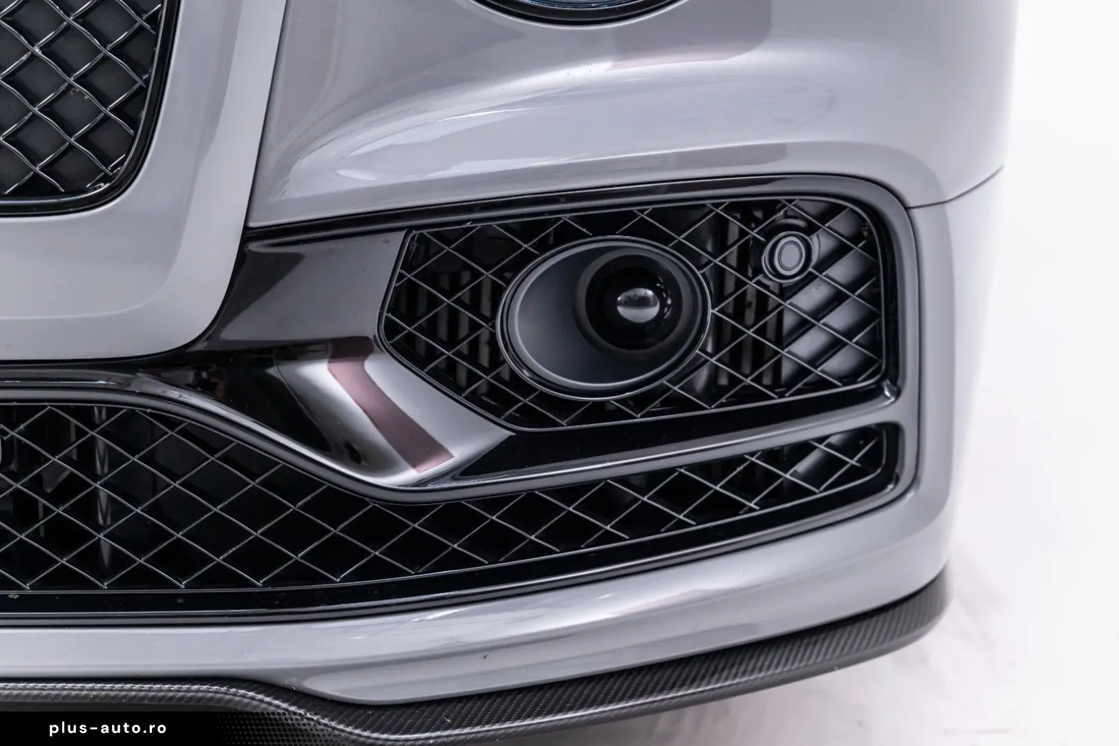 Bentley Flying Spur 2024 benzină, 303.274 € — imagine 24