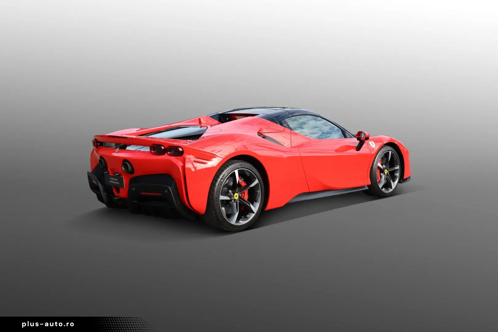 FERRARI SF 90 Spider