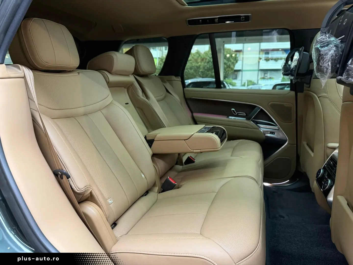Land Rover Range Rover 2023 diesel, 130.964 € — imagine 24