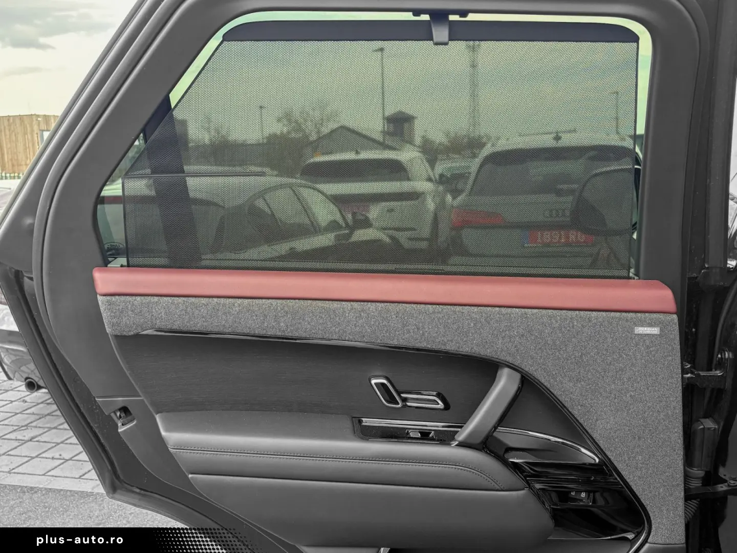 Land Rover Range Rover Sport 2025 benzină, 121.077 € — imagine 20