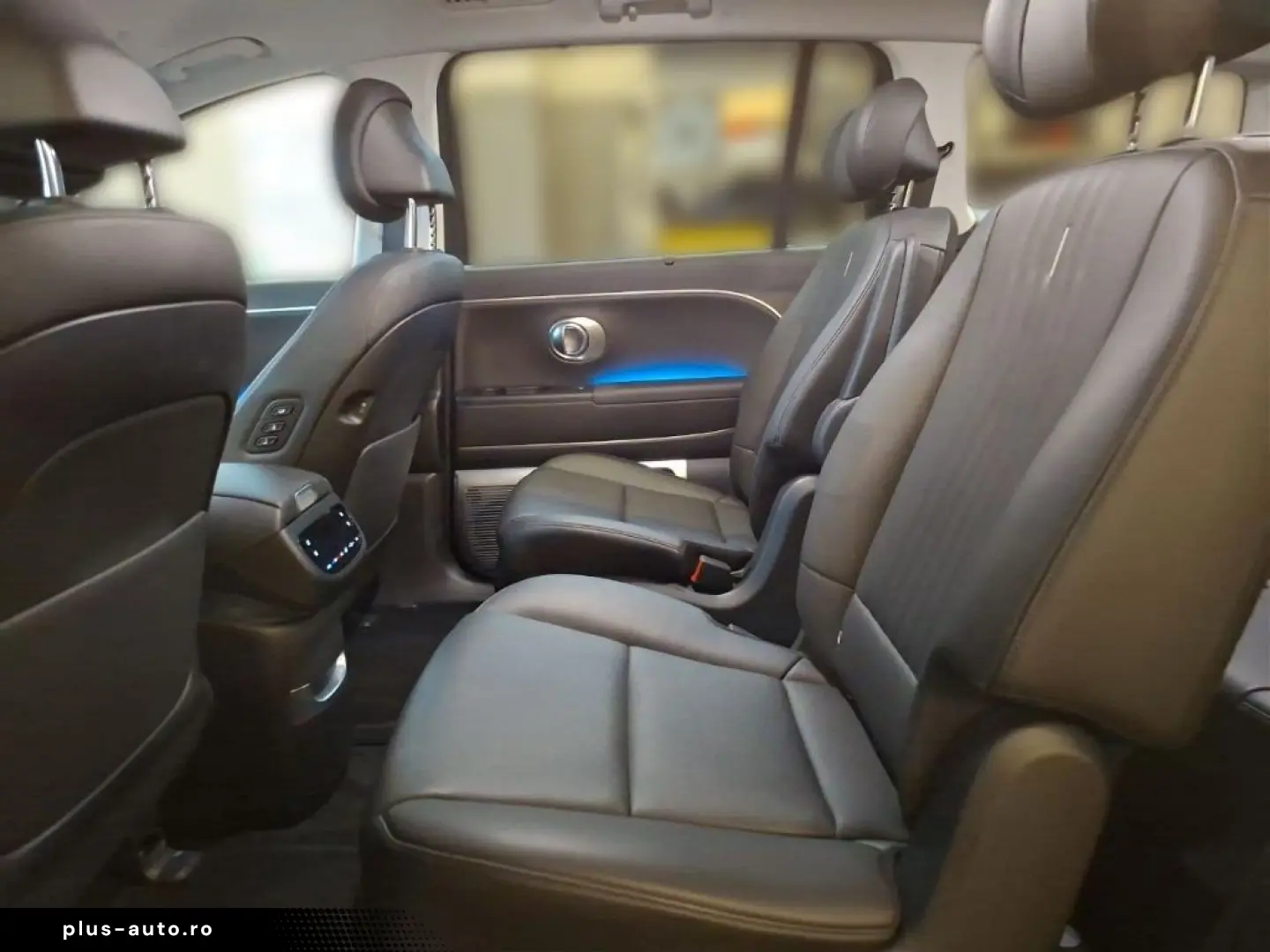 HYUNDAI IONIQ 9 110 kWh 4WD Performance UNIQ