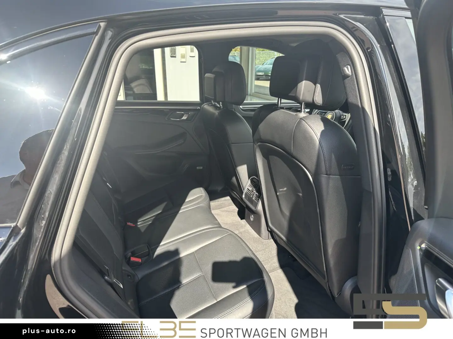 PORSCHE Macan S 21  BOSE SPORTABGAS LED PANO PASM APPLE