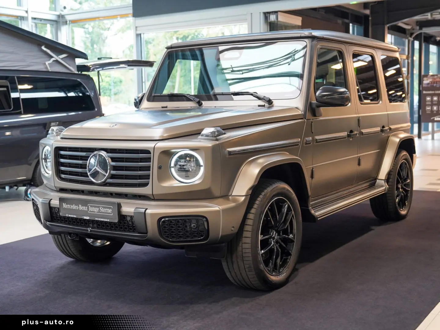 MERCEDES-BENZ G 500 AMG Line Carbon