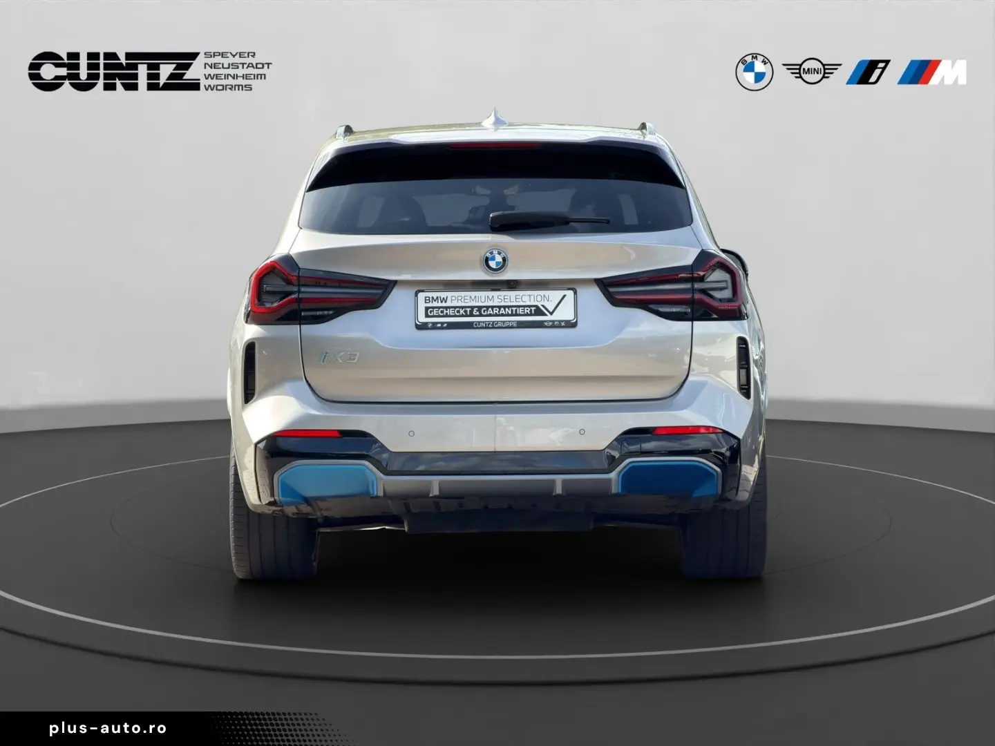 BMW iX3 M Aero Head-Up Harman Kardon Park Driveassis