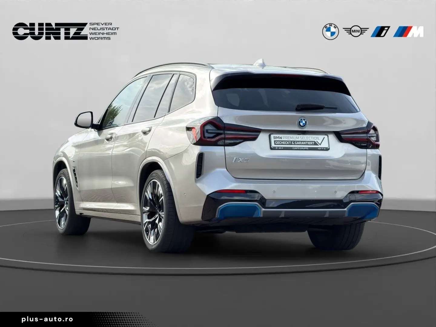 BMW iX3 M Aero Head-Up Harman Kardon Park Driveassis