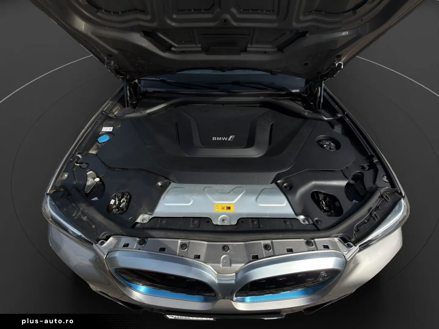 BMW iX3 M Aero Head-Up Harman Kardon Park Driveassis