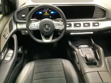 GLE 300 d 4M AMG/Night/LED/Panorama-SD/Kamera/