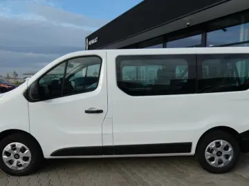 Renault Trafic  L2H1 dCi 110 CP 9 locuri