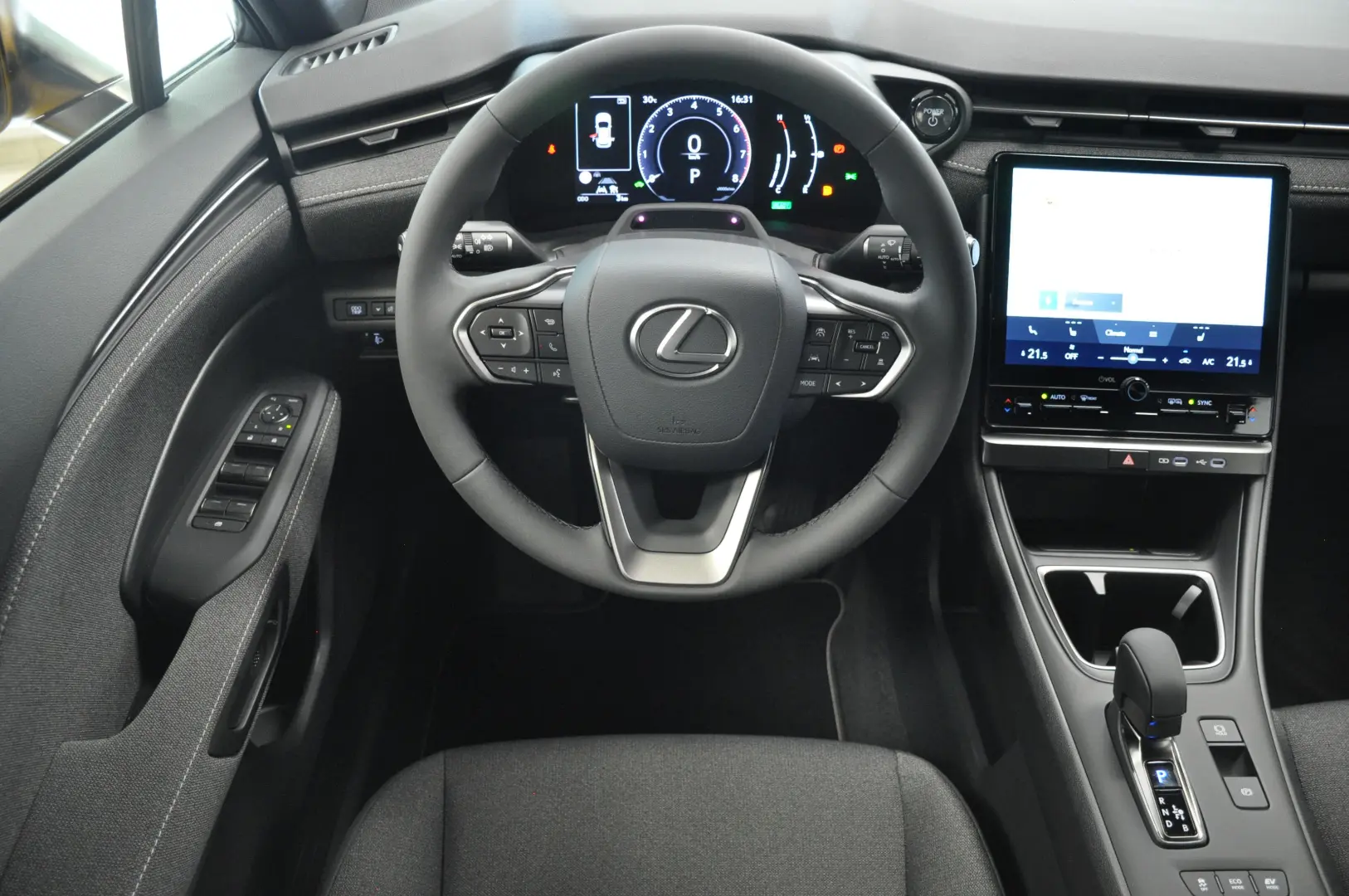 Lexus LBX HYBRID ACC Lane Assist Camera GARANTIE 10 ANI