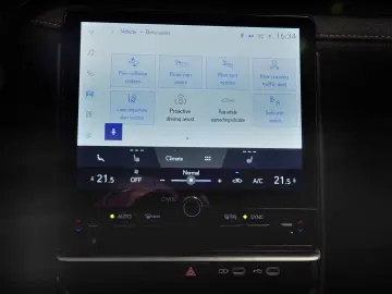 Lexus LBX HYBRID ACC Lane Assist Camera GARANTIE 10 ANI