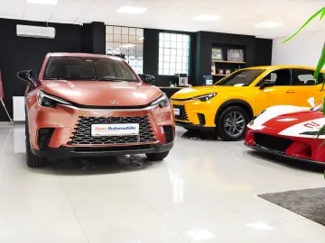 Lexus LBX GARANTIE10ANI Scaune Incalzite BlindSpot Camera