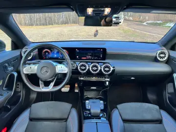 Mercedes-Benz 250