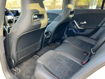 Mercedes-Benz 250