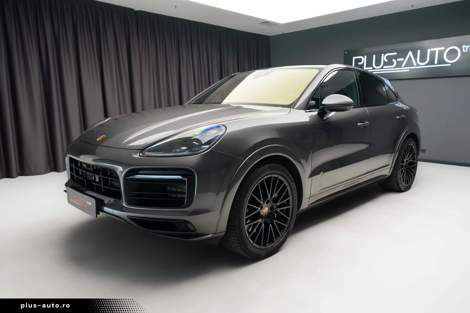 Porsche Cayenne Coupe GTS