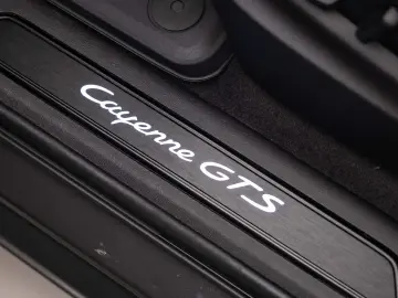 Porsche Cayenne Coupe GTS
