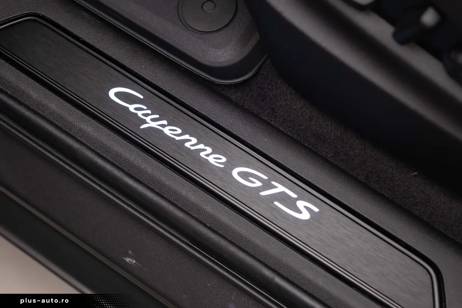 Porsche Cayenne Coupe GTS